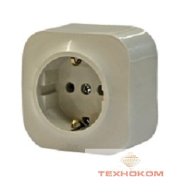 Legrand 782241 Розетка с заземлением без шторок Quteo (Слоновая кость)