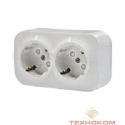 Legrand 782223 Розетка двойная с заземлением и защитными шторками (Белая)